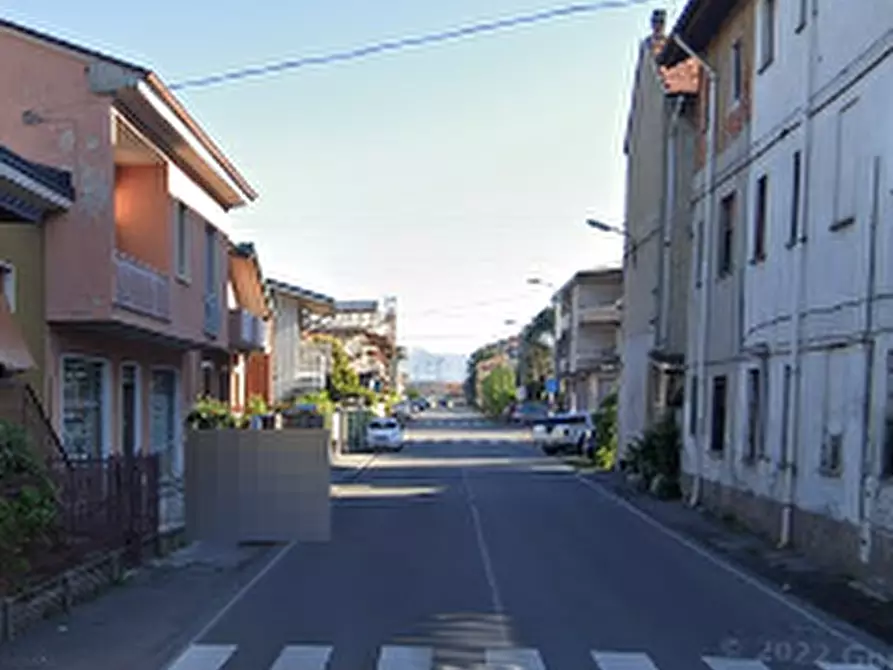 Immagine 5 di Appartamento in vendita  in Via Moncenisio  a Cesano Maderno