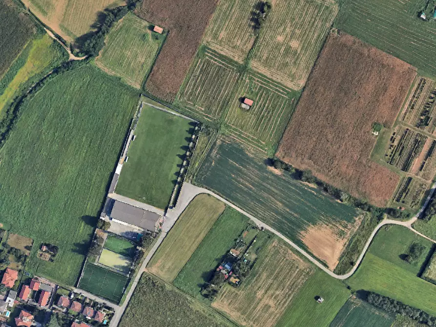 Immagine 5 di Terreno agricolo in vendita  in Via Castello a Cornate D'adda