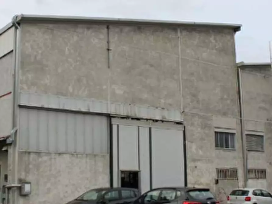 Immagine 3 di Capannone industriale in vendita  in Via Santa Maria a Brugherio