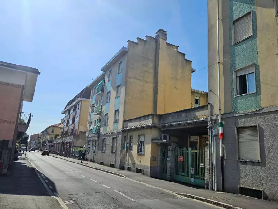 Immagine 4 di Appartamento in vendita  in Via Filippo Turati a Limbiate