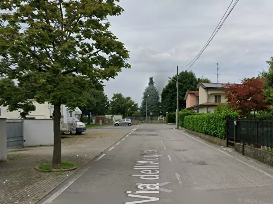 Immagine 7 di Villa in vendita  in Via Dell Acqua a Mezzago