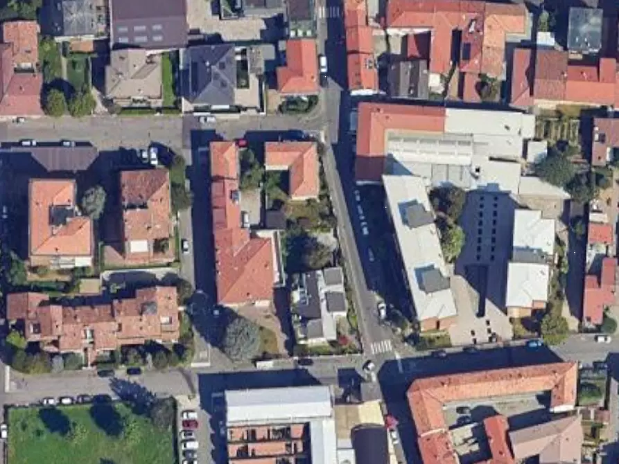 Immagine 20 di Appartamento in vendita  in Via Enrico Tazzoli a Seregno