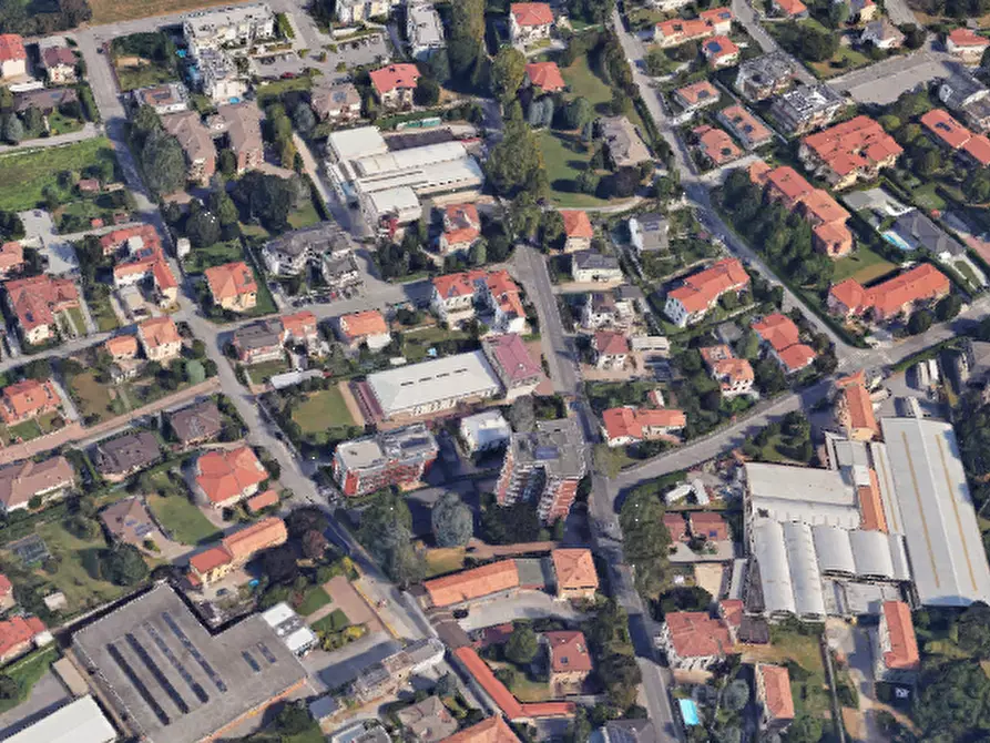 Immagine 2 di Garage in vendita  in Via San Francesco d'Assisi  a Giussano