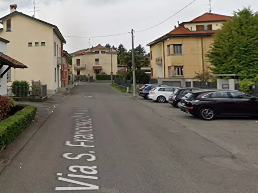 Immagine 10 di Garage in vendita  in Via San Francesco d'Assisi  a Giussano