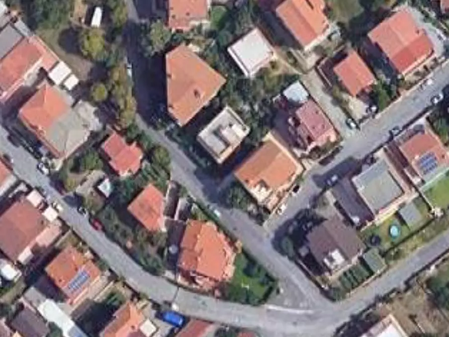 Immagine 8 di Negozio in vendita  in Via Ferdinando Neri a Fiumicino