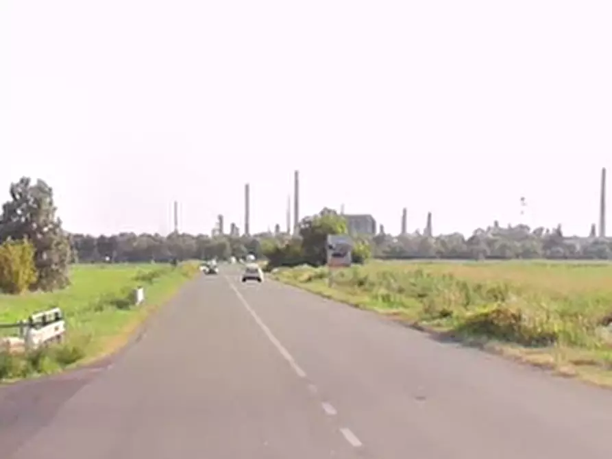 Immagine 12 di Terreno edificabile in vendita  in Via Alcide De Gasperi a Sannazzaro De' Burgondi