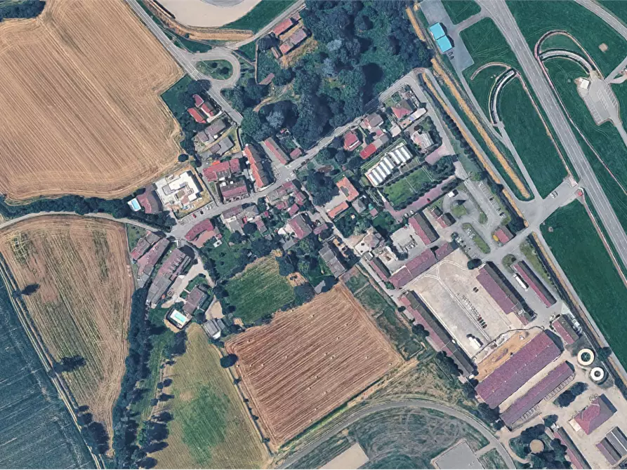 Immagine 10 di Appartamento in vendita  in Via Grugnetto a Vidigulfo