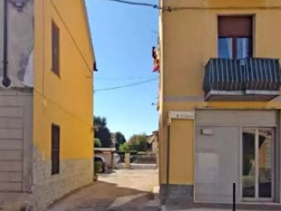 Immagine 3 di Appartamento in vendita  in Via Crivelli a Bascapè