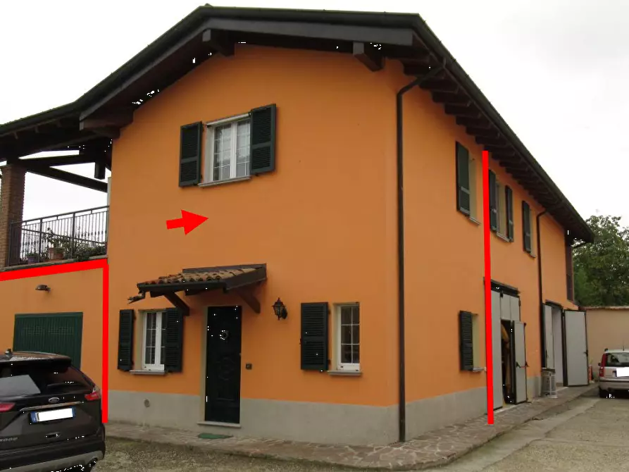 Immagine 1 di Casa indipendente in vendita  in Via Begoglio a Santa Maria Della Versa