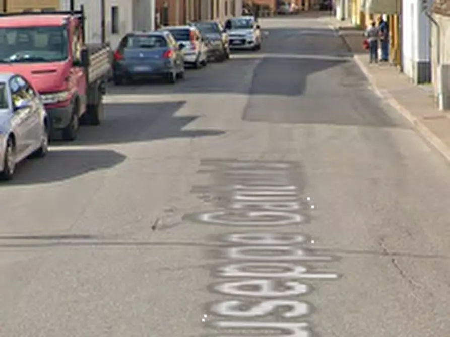 Immagine 9 di Appartamento in vendita  in Via Giuseppe Garibaldi a Chignolo Po