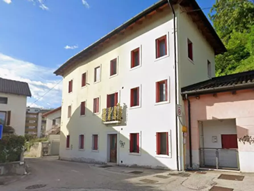 Immagine 1 di Appartamento in vendita  in Via Vittorio Veneto a Belluno