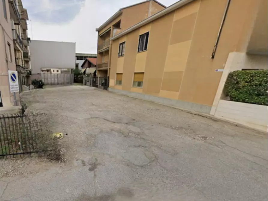 Immagine 4 di Appartamento in vendita  in Via della Gioia a Vigevano