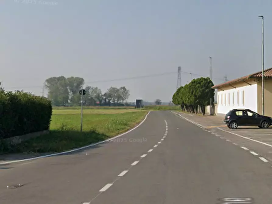 Immagine 10 di Villa in vendita  in Via Del Nerone a Miradolo Terme