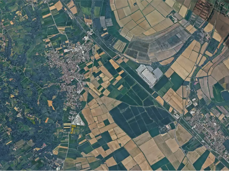 Immagine 15 di Villa in vendita  in Via Del Nerone a Miradolo Terme