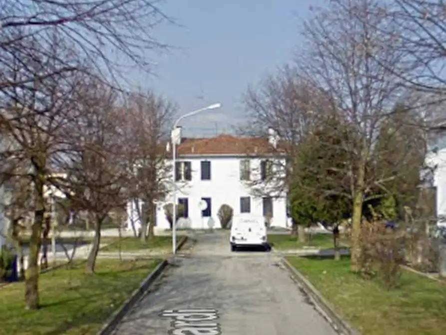 Immagine 20 di Appartamento in vendita  in Via Alabardi a Castelfranco Veneto