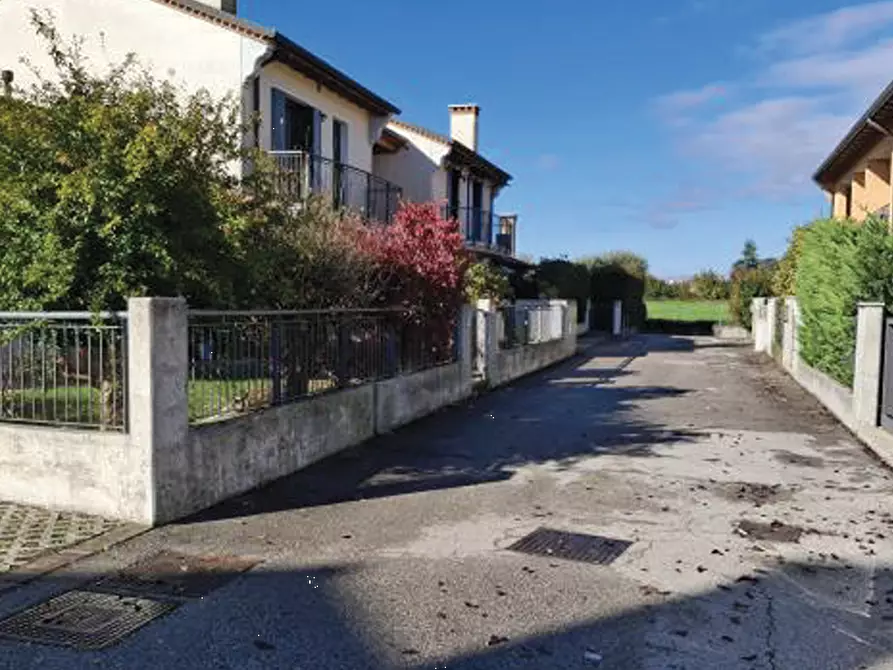 Immagine 2 di Appartamento in vendita  in Via San Filippo Neri a Vedelago
