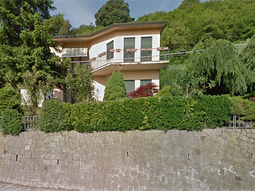 Immagine 9 di Villa in vendita  in Via Libero Benedetti a Galzignano Terme