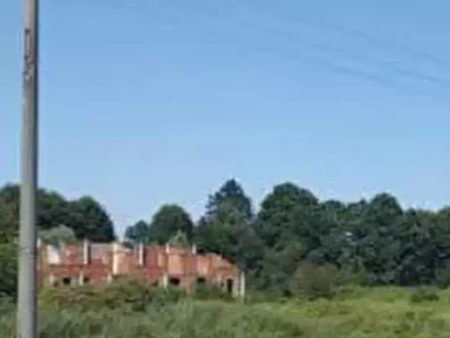 Immagine 3 di Terreno agricolo in vendita  in Via Camillo Benso Conte di Cavour a Chignolo Po