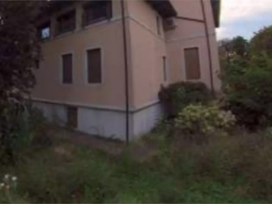 Immagine 11 di Villa in vendita  in Via Valgrande a Sant'urbano