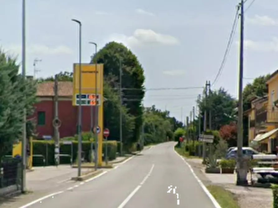 Immagine 12 di Villa in vendita  in Via Valgrande a Sant'urbano