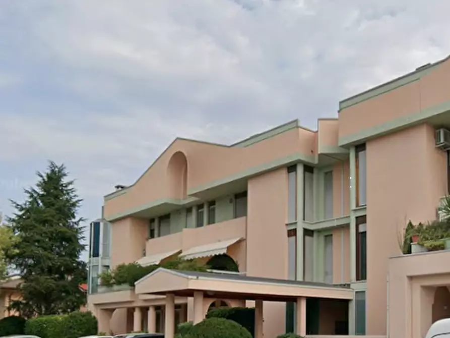 Immagine 7 di Ufficio in vendita  in Via G. Zanella a Teolo