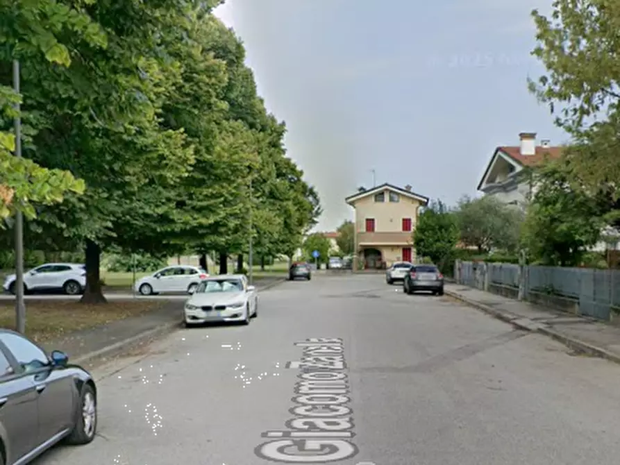 Immagine 19 di Ufficio in vendita  in Via G. Zanella a Teolo