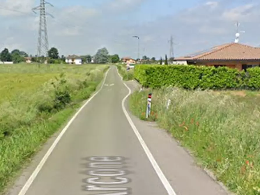 Immagine 8 di Villa in vendita  in Strada dell'arcone a Voghera