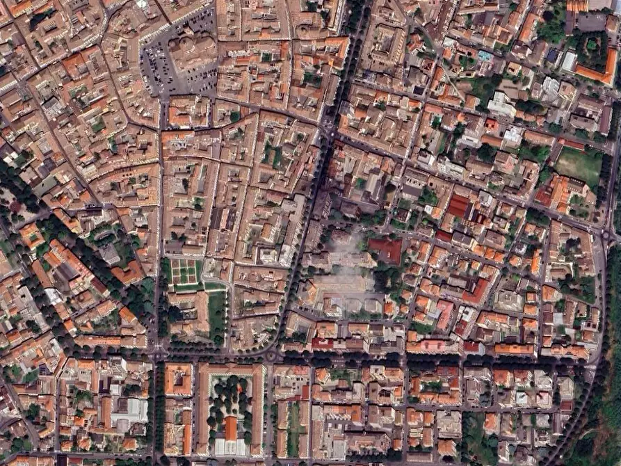 Immagine 6 di Posto auto in vendita  in Via del Pozzo a Voghera