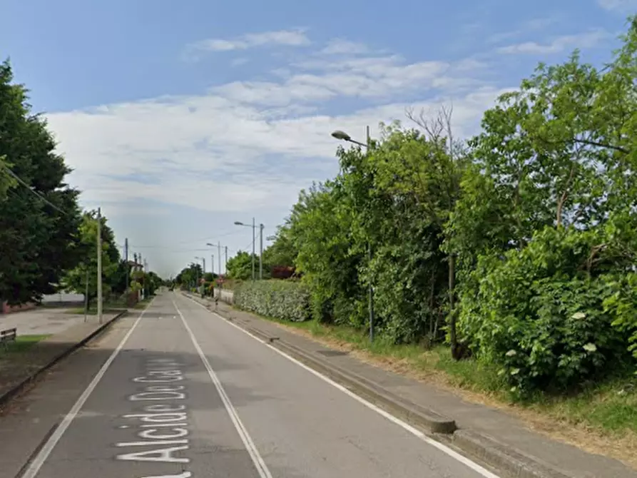 Immagine 8 di Magazzino in vendita  in Via Madonna della Salute a Caerano Di San Marco