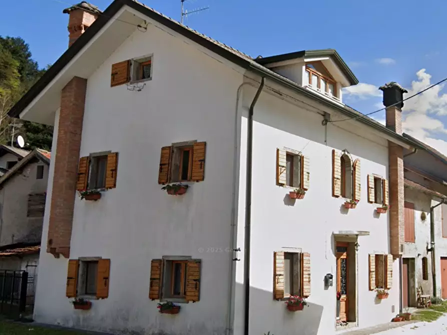 Immagine 11 di Porzione di casa in vendita  in  Via della Grotta a Alpago
