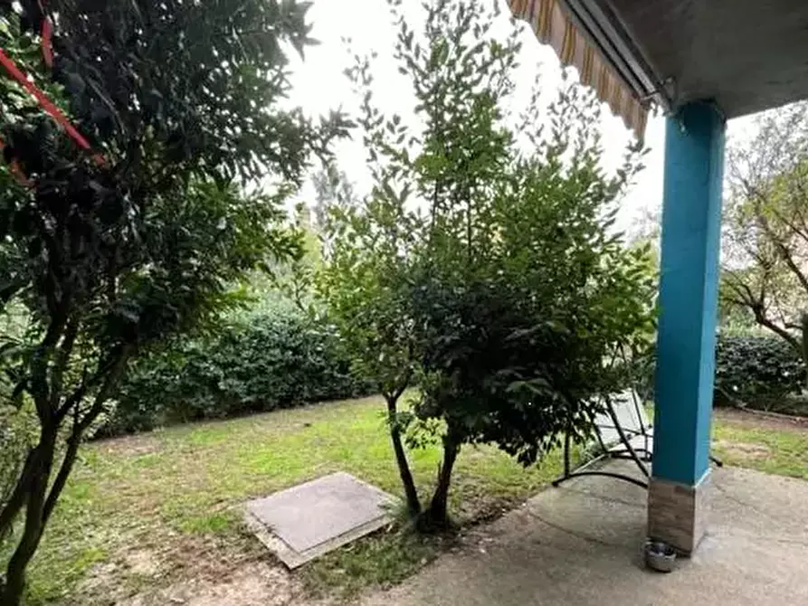 Immagine 4 di Villa in vendita  in Via Candia a Rosasco