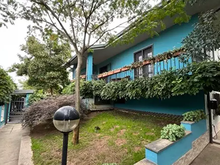 Immagine 7 di Villa in vendita  in Via Candia a Rosasco