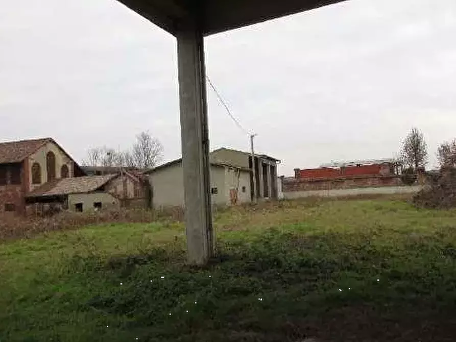 Immagine 6 di Villa in vendita  in Localita' Cascina San Sebastiano a Robbio