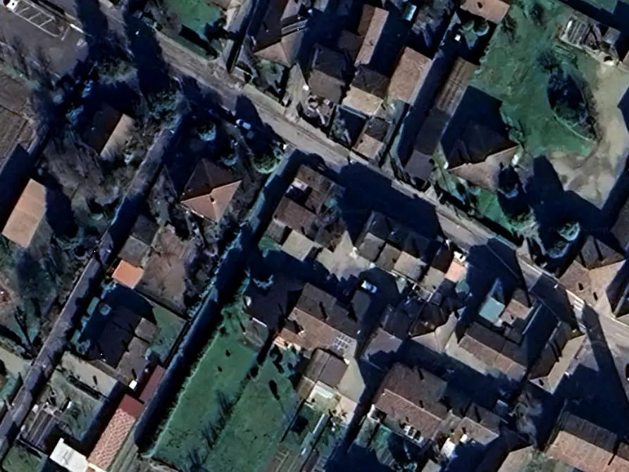 Immagine 8 di Porzione di casa in vendita  in Via Martiri della Libertà a Zerbo