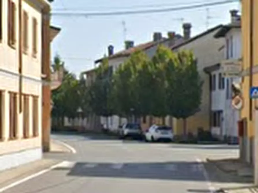 Immagine 9 di Porzione di casa in vendita  in Via Martiri della Libertà a Zerbo