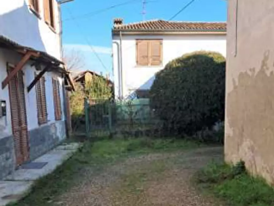Immagine 3 di Porzione di casa in vendita  in Via Agostino Gambarana a Ottobiano