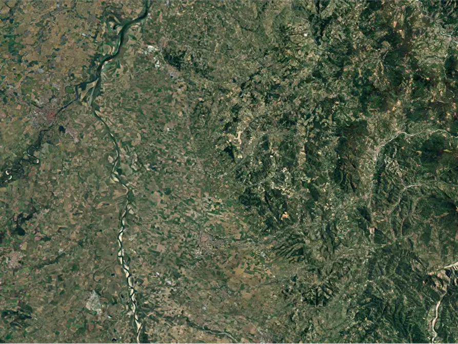 Immagine 15 di Negozio in vendita  in Via Martiri della Libertà a Santa Giuletta