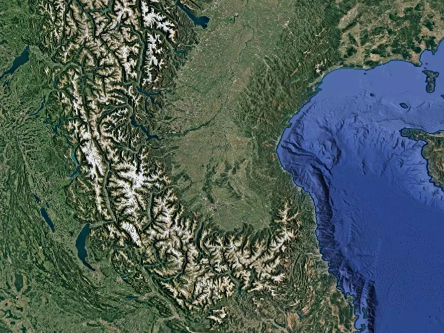 Immagine 17 di Negozio in vendita  in Via Martiri della Libertà a Santa Giuletta