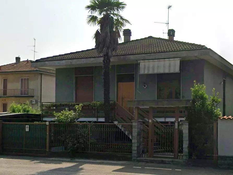 Immagine 10 di Villa in vendita  in Viale Artigianato a Vigevano