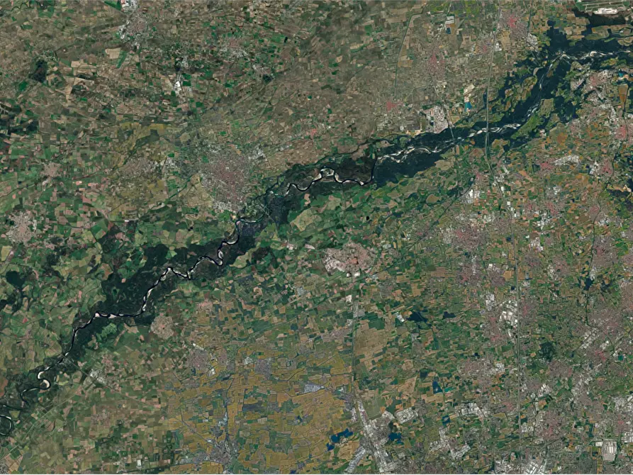 Immagine 21 di Villa in vendita  in Viale Artigianato a Vigevano