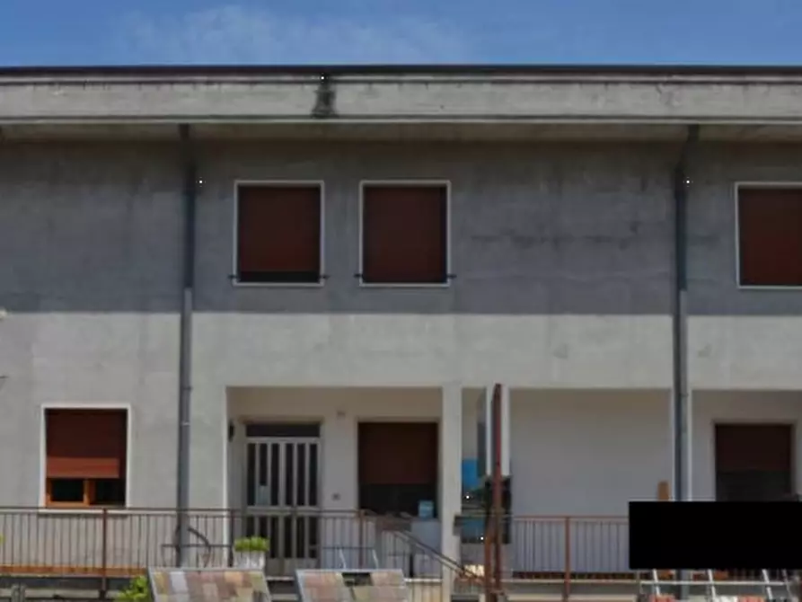 Immagine 7 di Ufficio in vendita  in Via Caduti sul Lavoro a Isola Della Scala