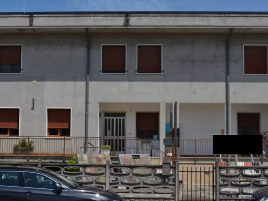 Immagine 8 di Ufficio in vendita  in Via Caduti sul Lavoro a Isola Della Scala