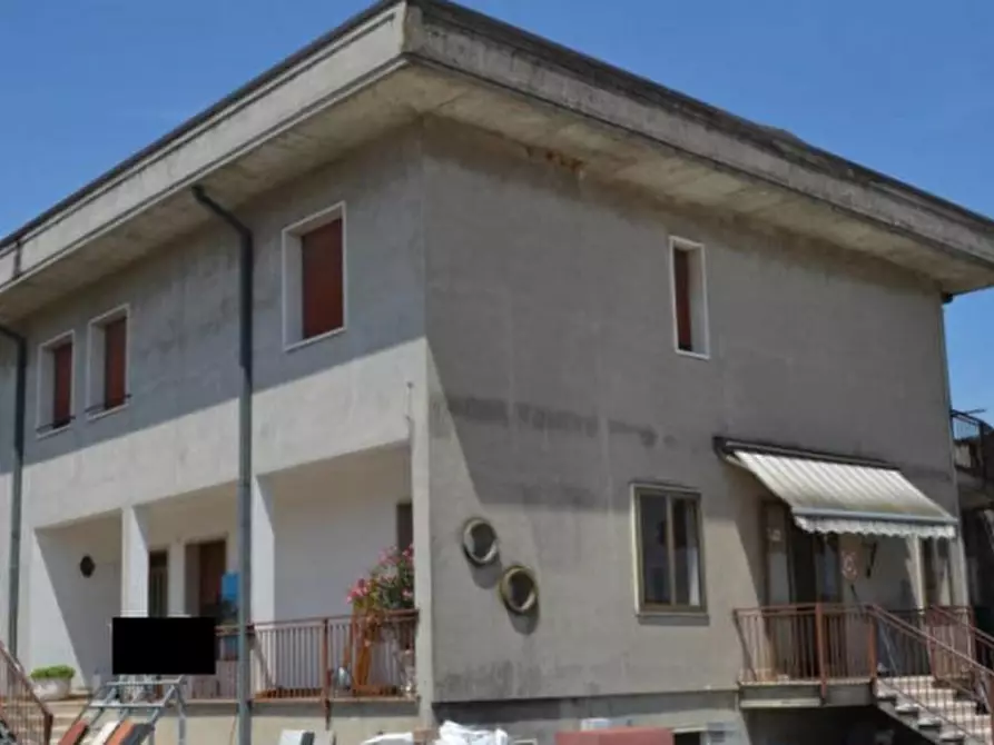 Immagine 11 di Ufficio in vendita  in Via Caduti sul Lavoro a Isola Della Scala