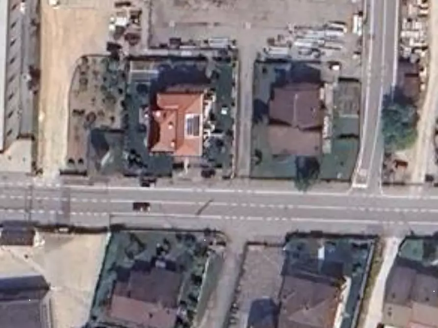 Immagine 18 di Ufficio in vendita  in Via Caduti sul Lavoro a Isola Della Scala