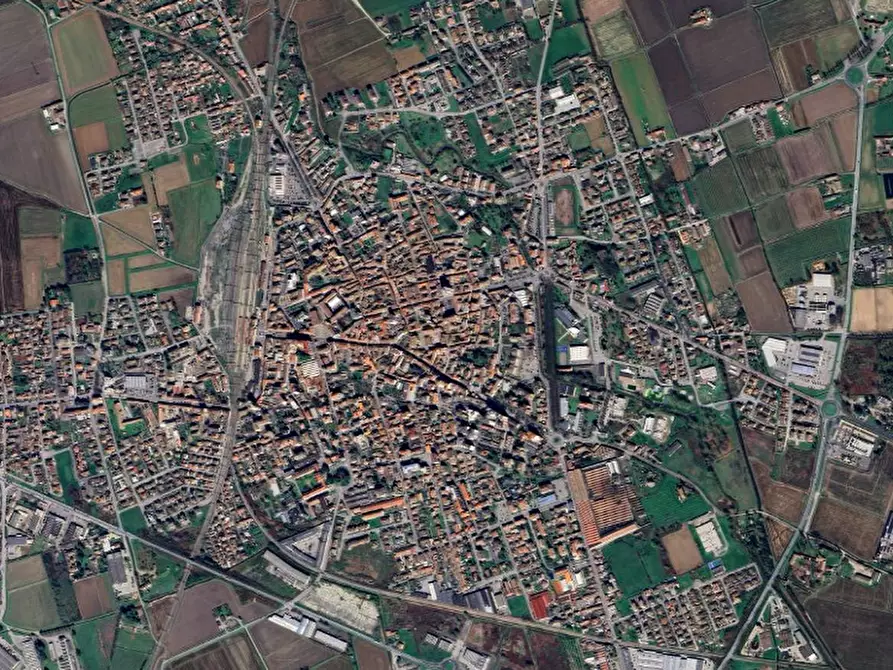 Immagine 2 di Negozio in vendita  in Via Contrada San Dionigi a Mortara