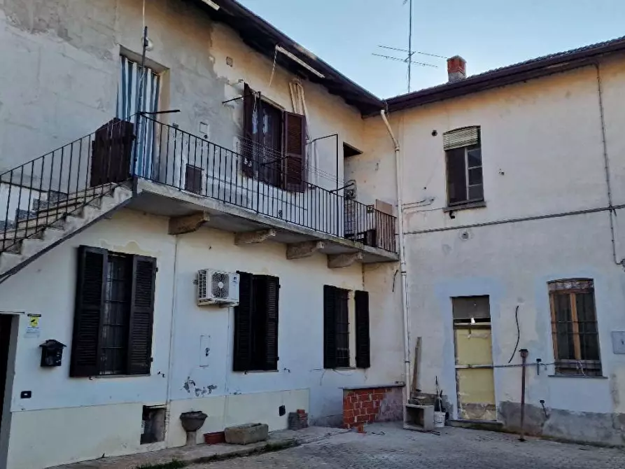 Immagine 1 di Appartamento in vendita  in Via Cappuccini a Vigevano