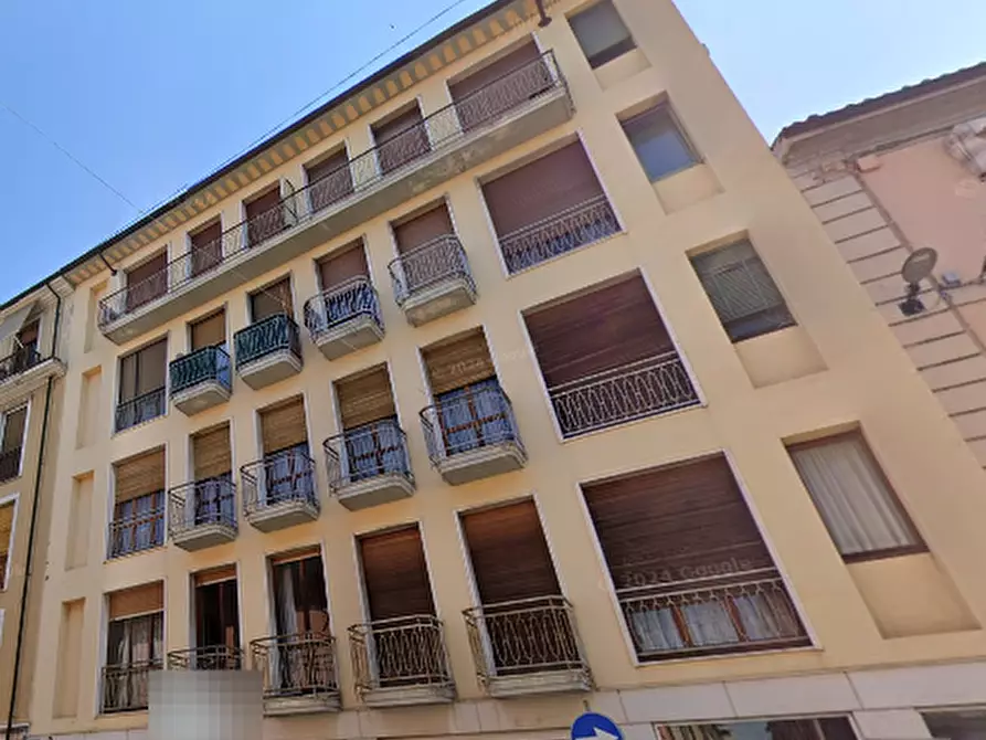 Immagine 4 di Appartamento in vendita  in Via Plana a Voghera