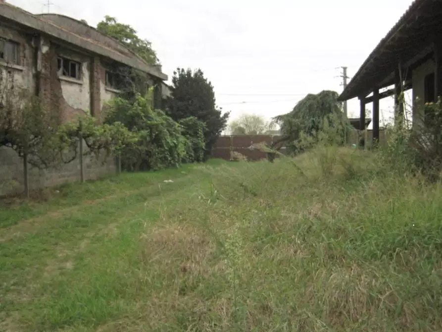 Immagine 7 di Capannone industriale in vendita  in Via Cascina Nuova Litta a Gambolo'