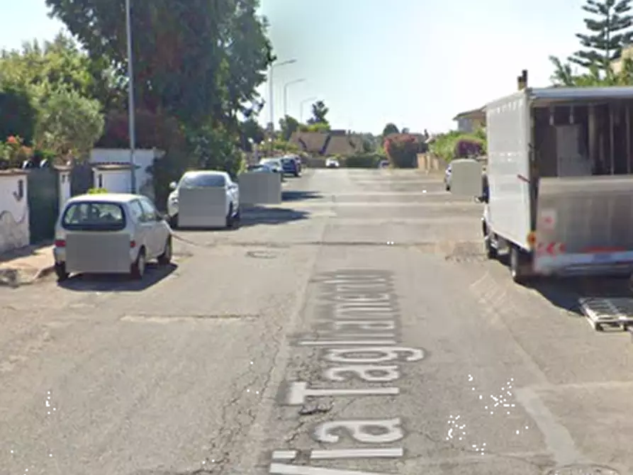 Immagine 9 di Villa in vendita  in Via Tagliamento a Ardea