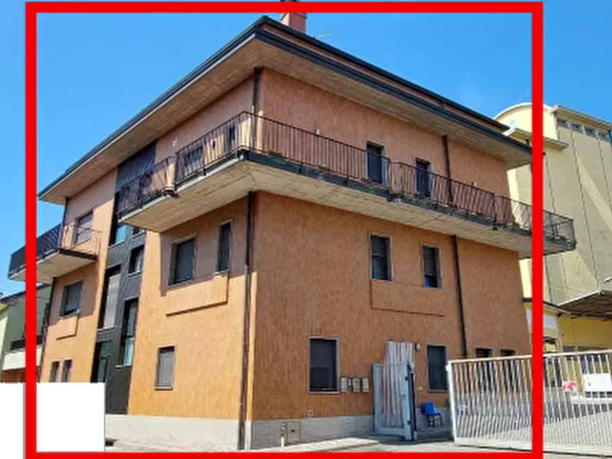 Immagine 15 di Magazzino in vendita  in Via San Giorgio a Villanterio